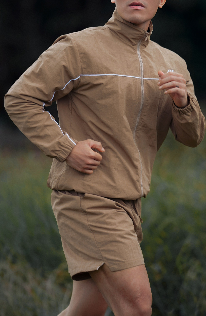 áo khoác m-track màu camel beige