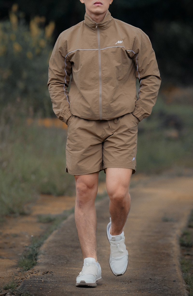 áo khoác m-track màu camel beige
