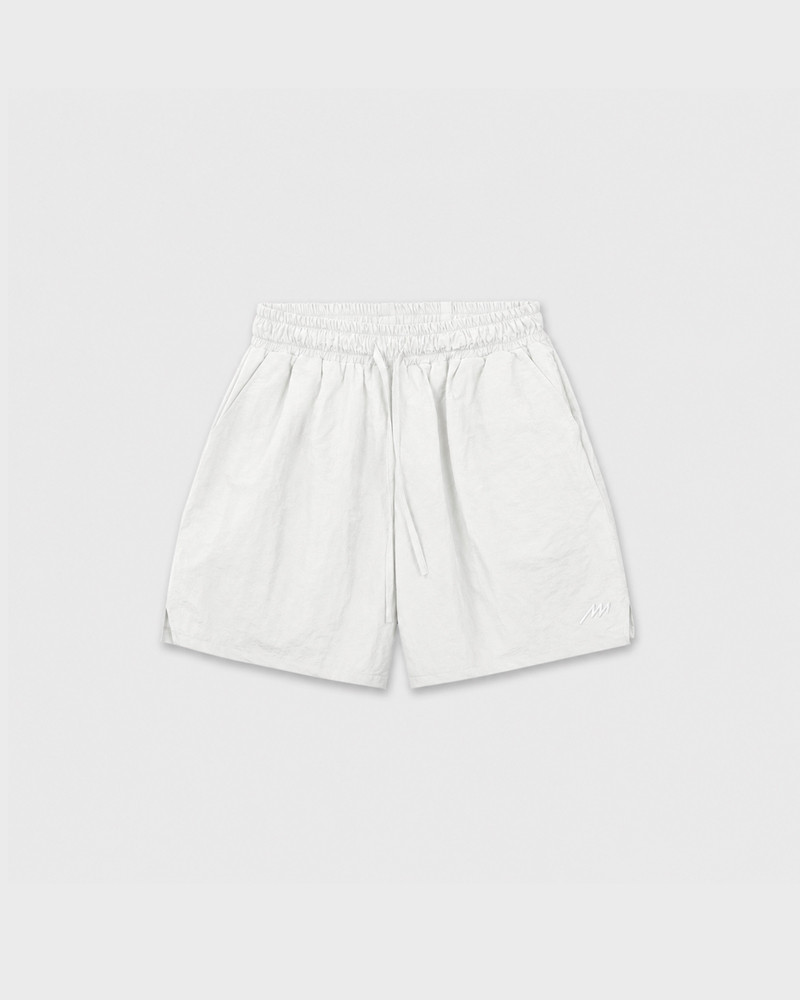 quần shorts m1.0 màu trắng